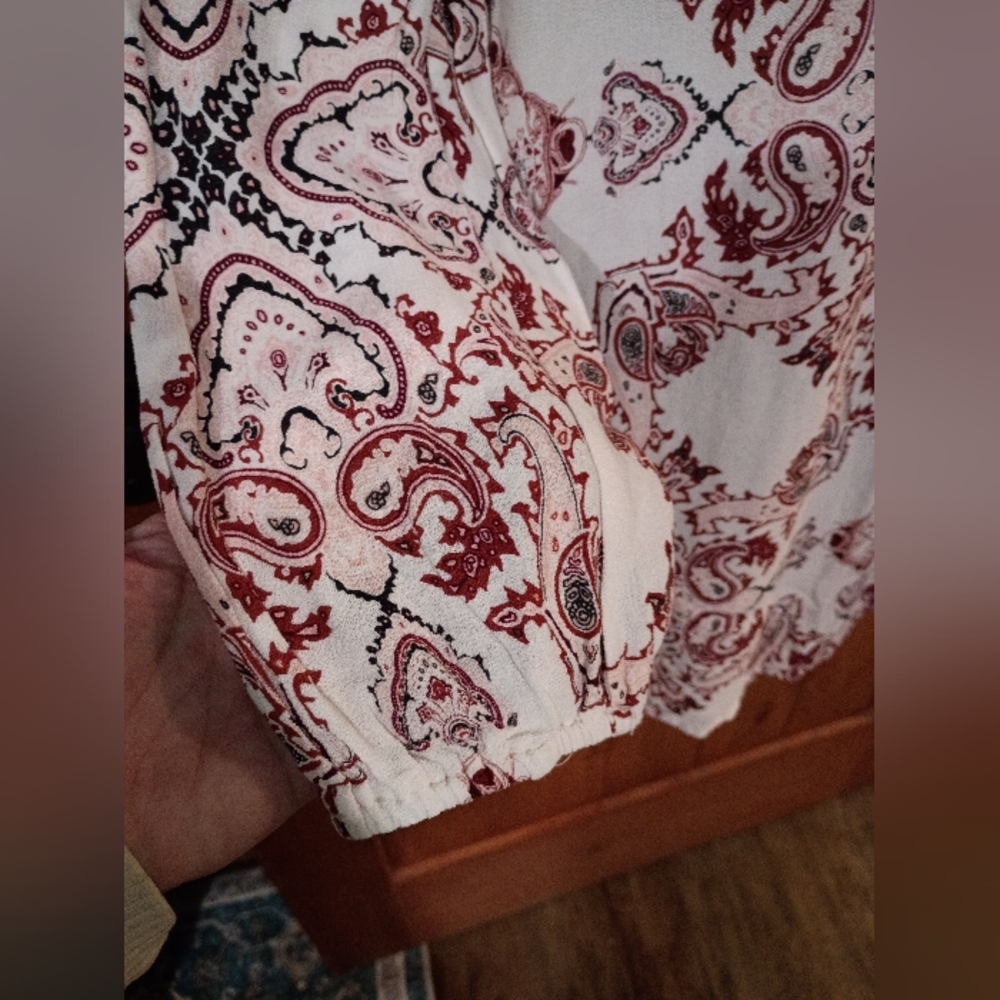 Hint of‎ Mint Red and White Patterned Mini Dress - Picture 4 of 6